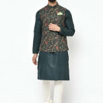 Men Black & Green Solid Kurta with Pyjamas With Nehru Jacket