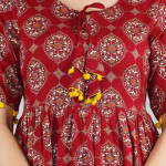 Casual Regular Sleeves Floral Print Women Maroon Top